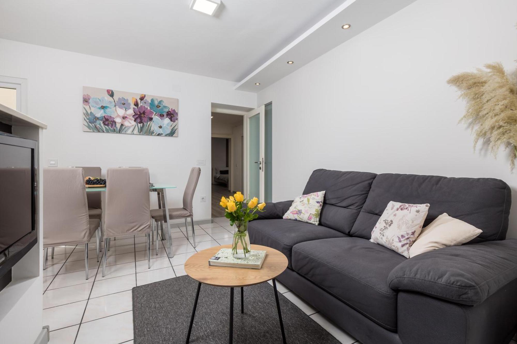 Apartment City Flower Рієка Екстер'єр фото