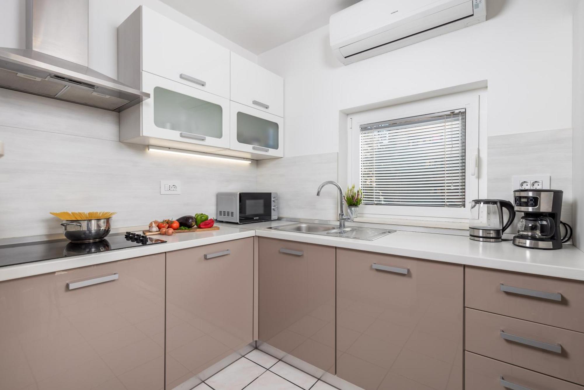 Apartment City Flower Рієка Екстер'єр фото