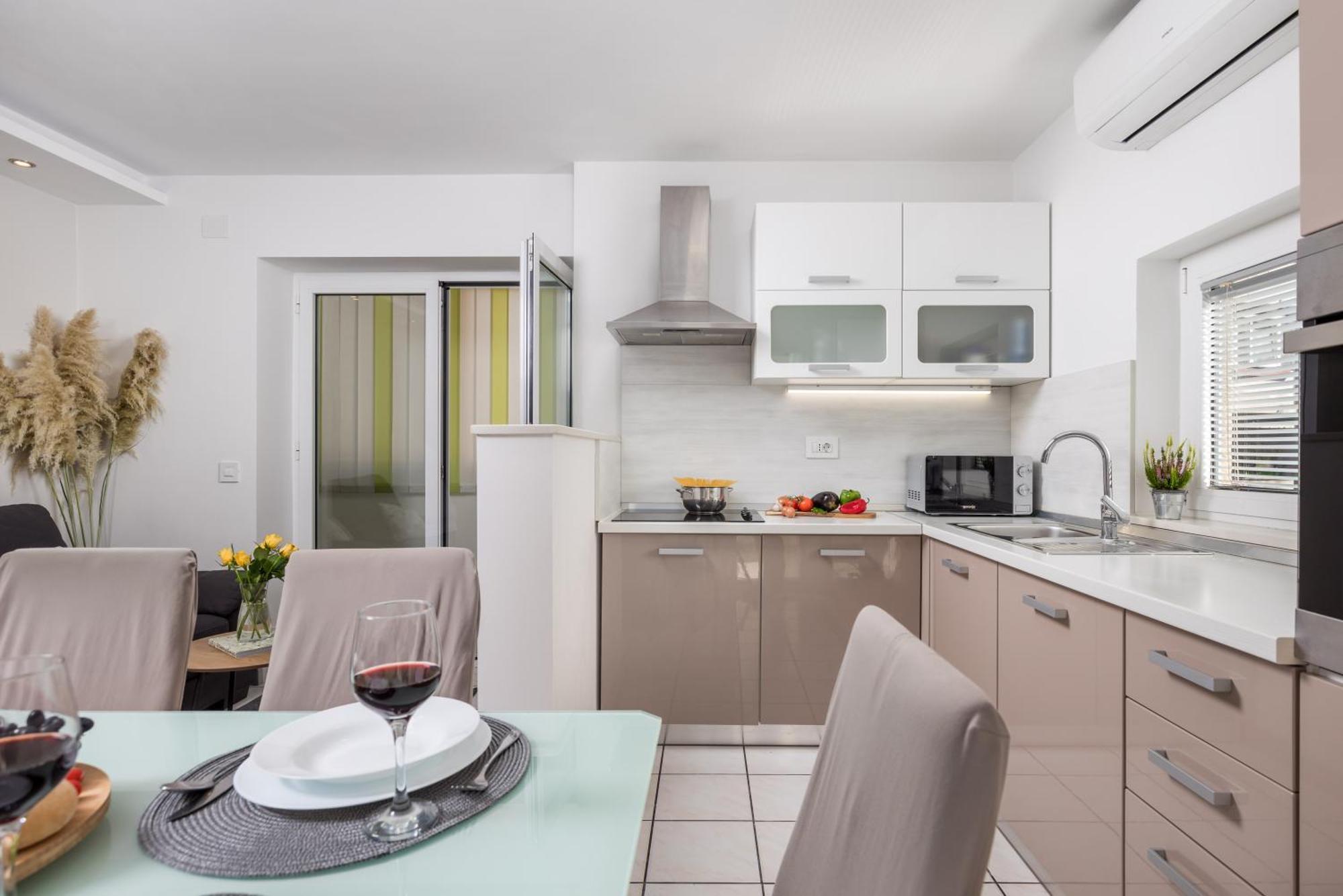 Apartment City Flower Рієка Екстер'єр фото